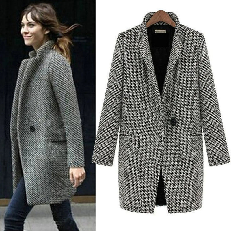 Elegant women's wool coat