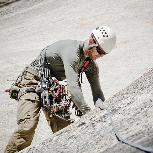 Multifunctional waterproof trousers