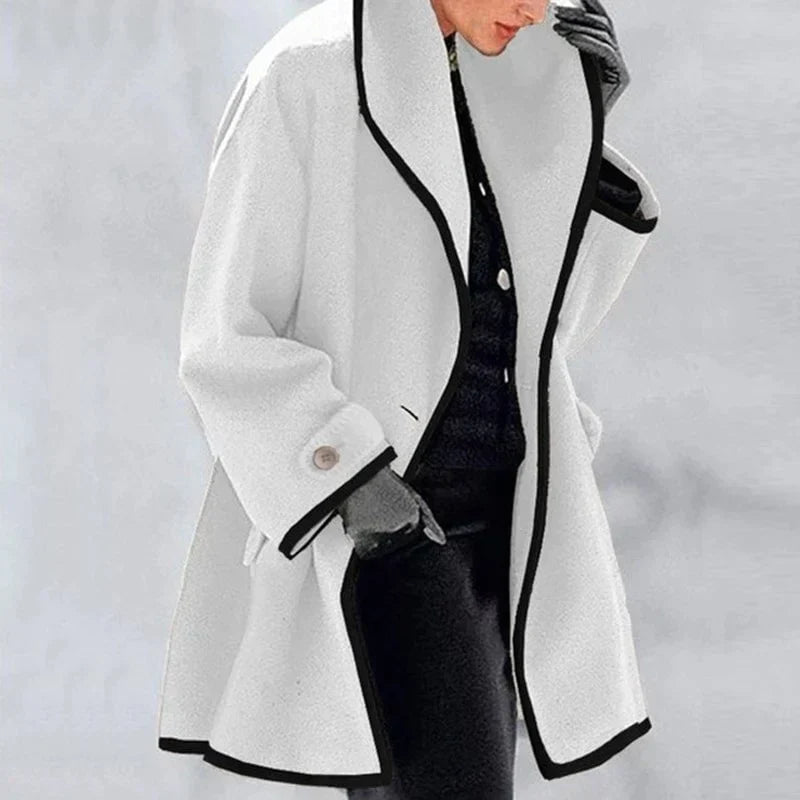 Elegant and trendy fleece jacket